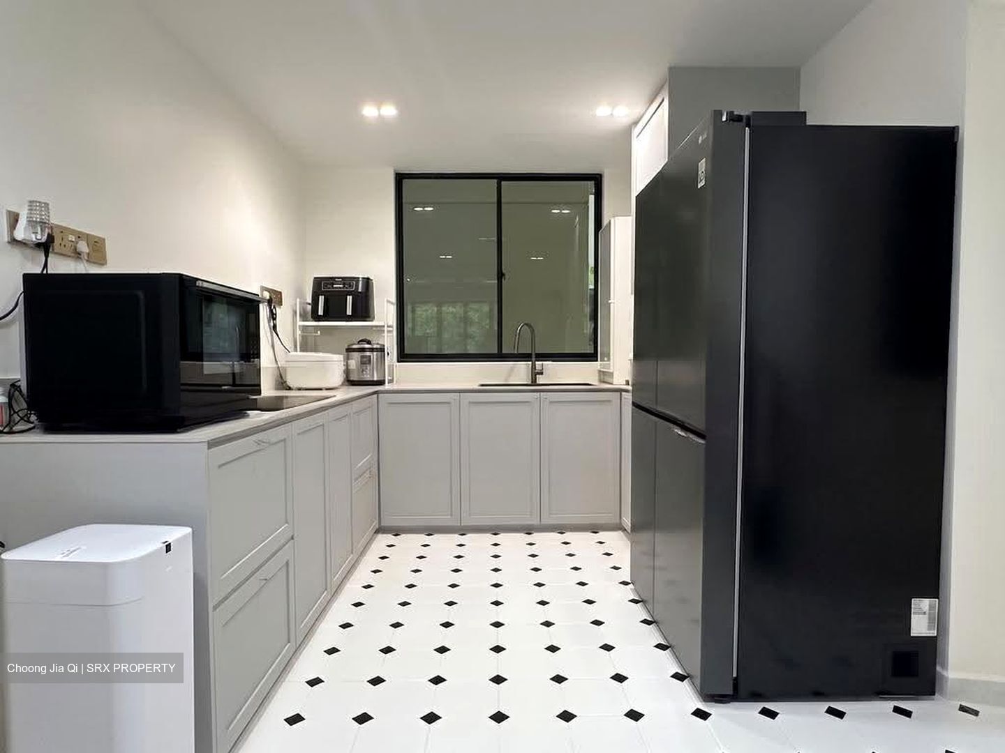 Pinevale (D18), Condominium #607082461